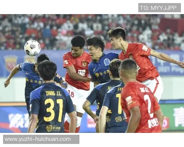 足球热议：广州足球队的比赛经验争议_1